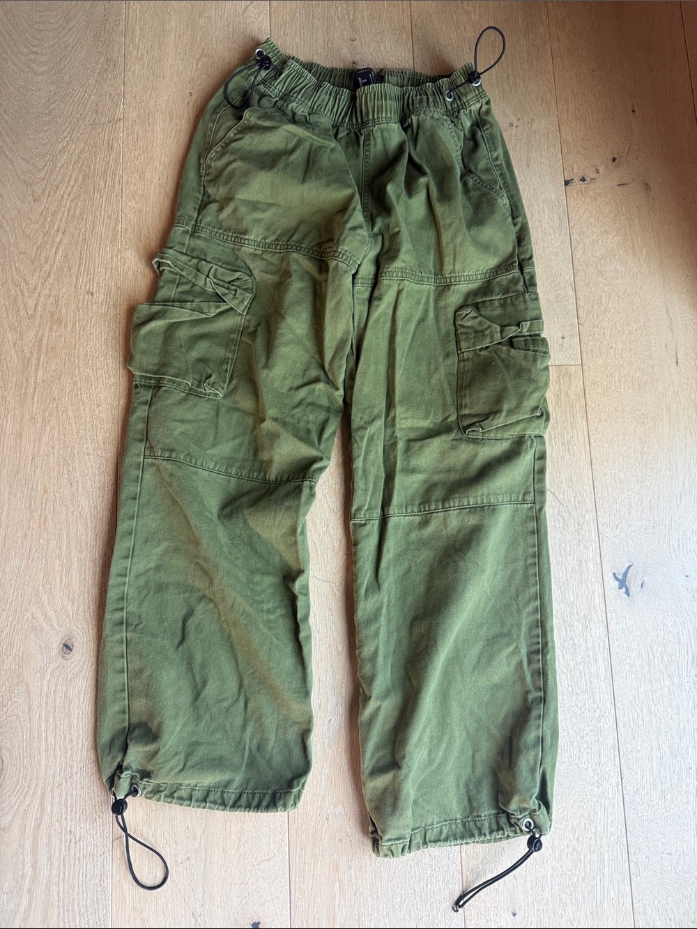 Forever 21 Olive Green Women's Cargo Pants with Drawstring Hems